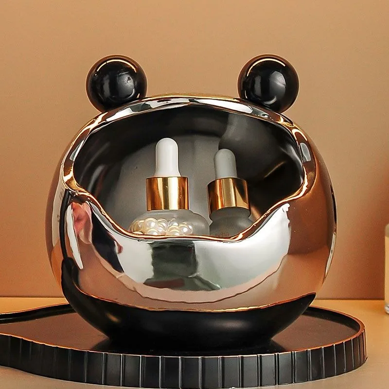 Luxury Cartoon Ornaments Ashtray Figurines Wine Rack Home Gift for Living Room Key Storage Decor Ornament Candy Container