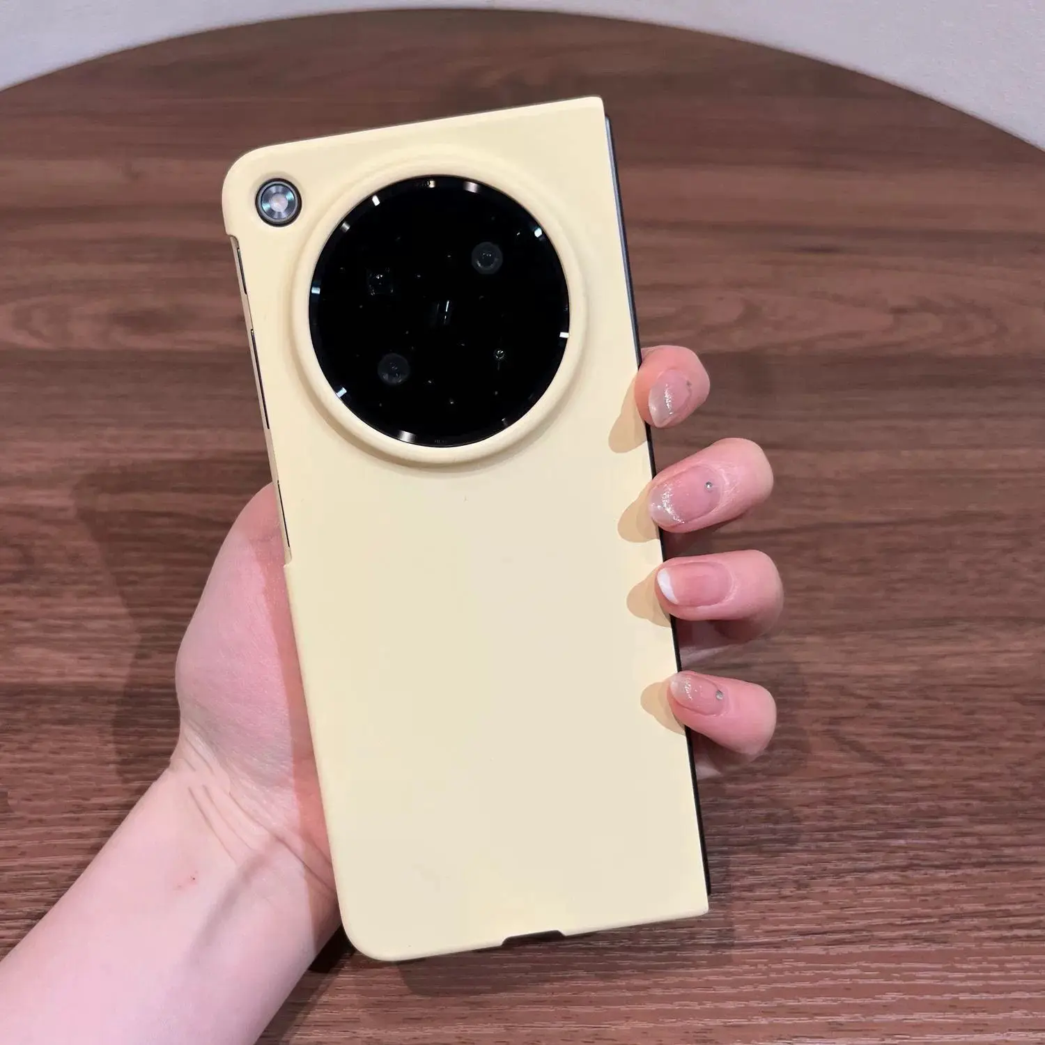 Stylish Matte Finish Ultra-Thin Shockproof Case with 360° Protection