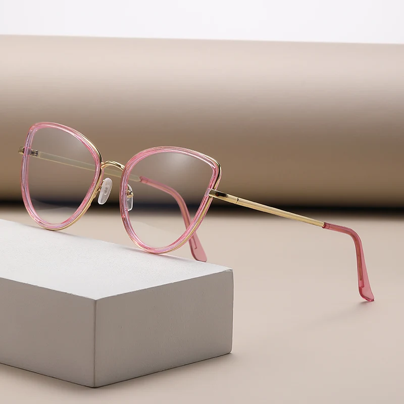 Women Fashionable Eyeglass Frame Can Be Paired with Prescription Glasses Fashionable Anti Blue Light Cat Eye Flat Lenses