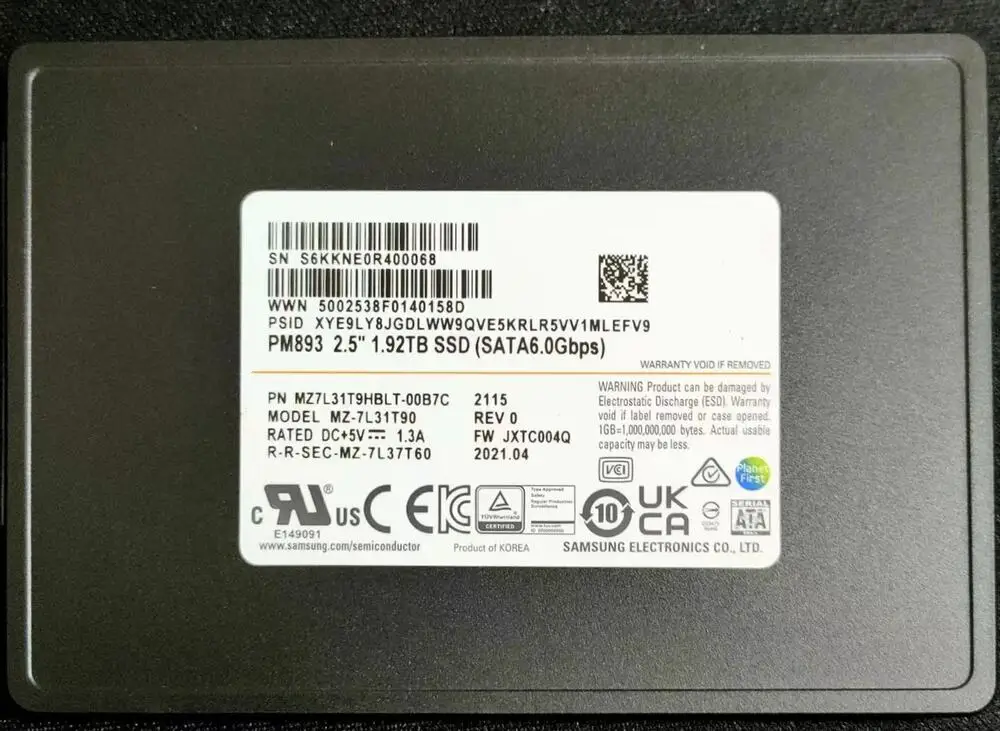 Samsung MZ-7TE1T0B（2.5 SATA SSD すばらしかっ 1TB）