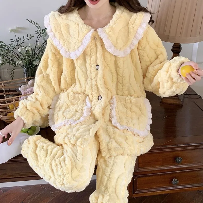 2024 New Coral Velvet Winter Pajamas Women's Casual Doll Collar Sleepwear Long Plush Long Sleeved Pants Homewear Two-piece Set