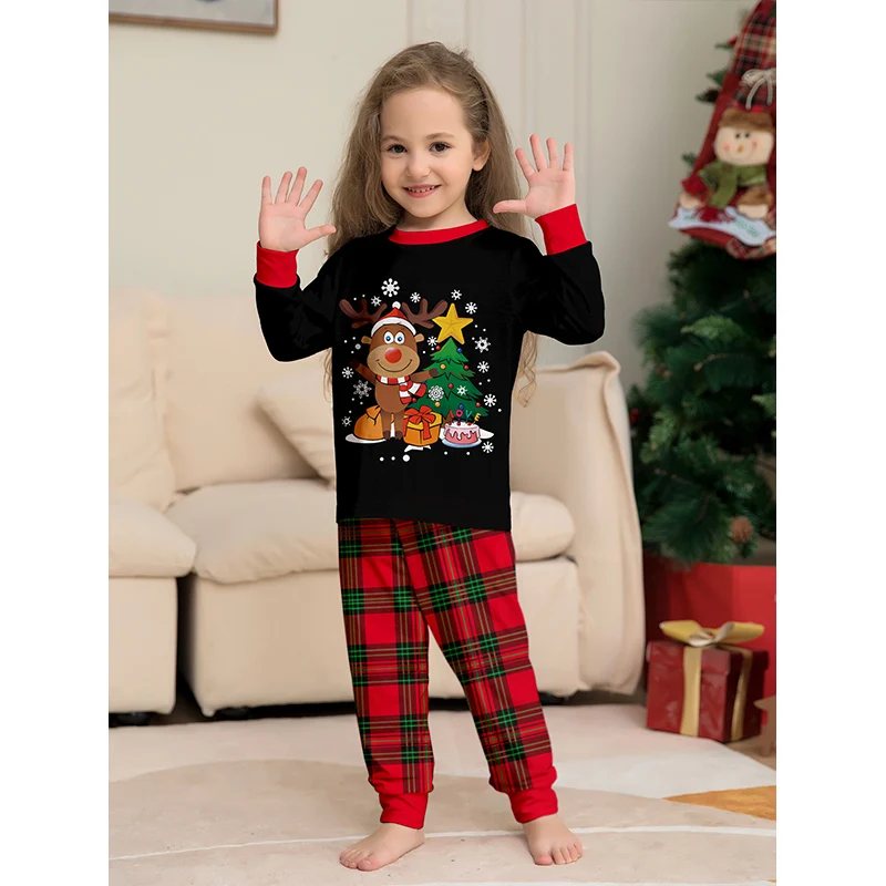 2025 Christmas Pajamas Family Outfit Matching Adult Kids News Xmas Pyjamas Clothes Set Baby Rompers Casual Sleepwear Family Look 5