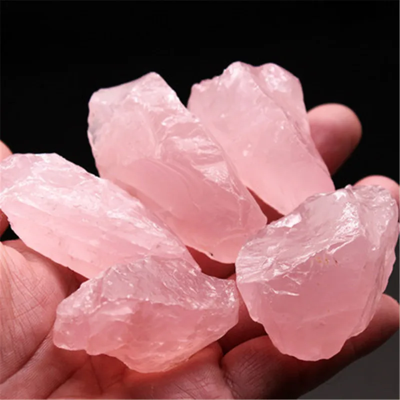 

Natural Madagascar Powdery Crystal Hibiscus Stone Original Stone Ornaments, Crystal Rubble, Wool Carving, Aquarium Stone