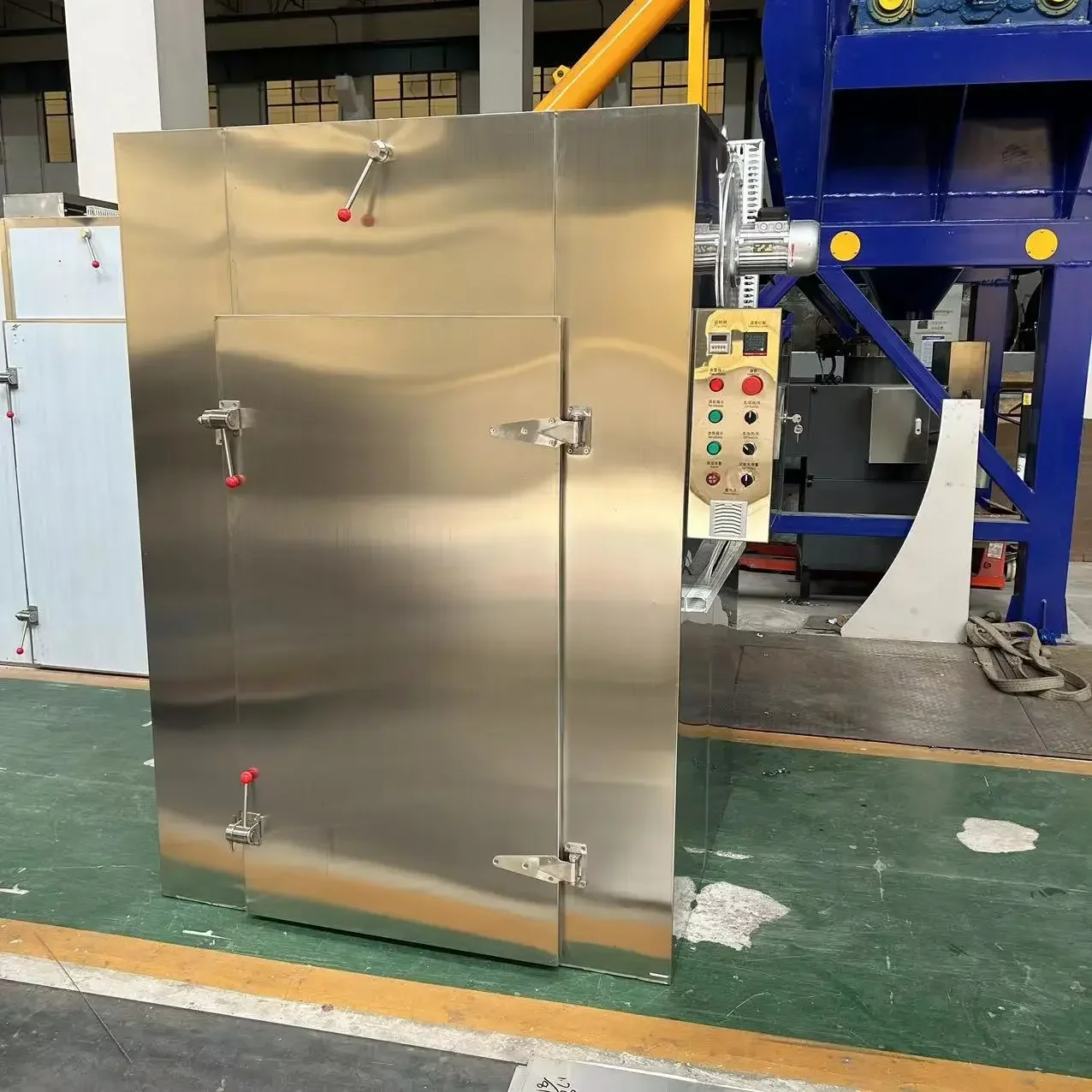 Commercial Microwave Oven 4