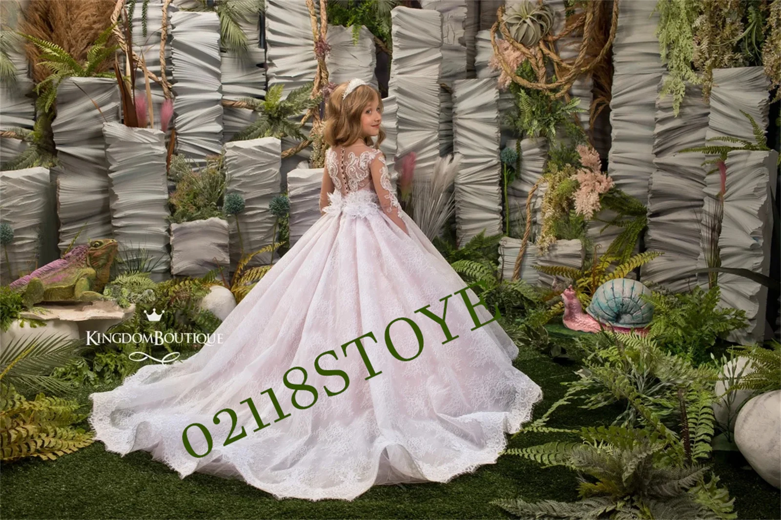 

Wedding Girl Dress Luxurious Sparkly Lace Appqulies Blush Pink Gowns Long Sleeve Flower Kid Ball Gown Juior Bridesmaid