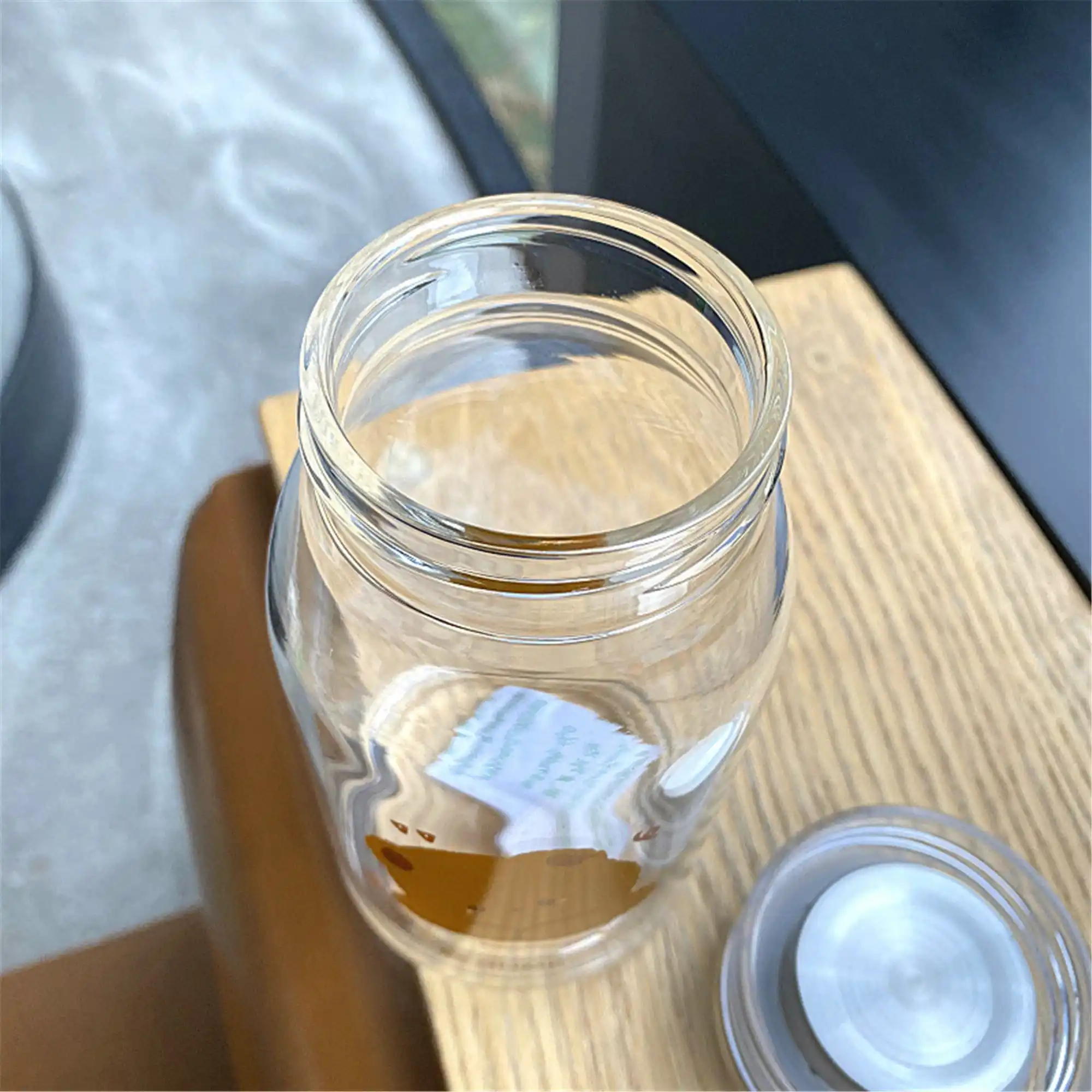 Charming Cartoon Bear Glass Water Bottle with Lid - 500ML Travel-Ready Aesthetic Design