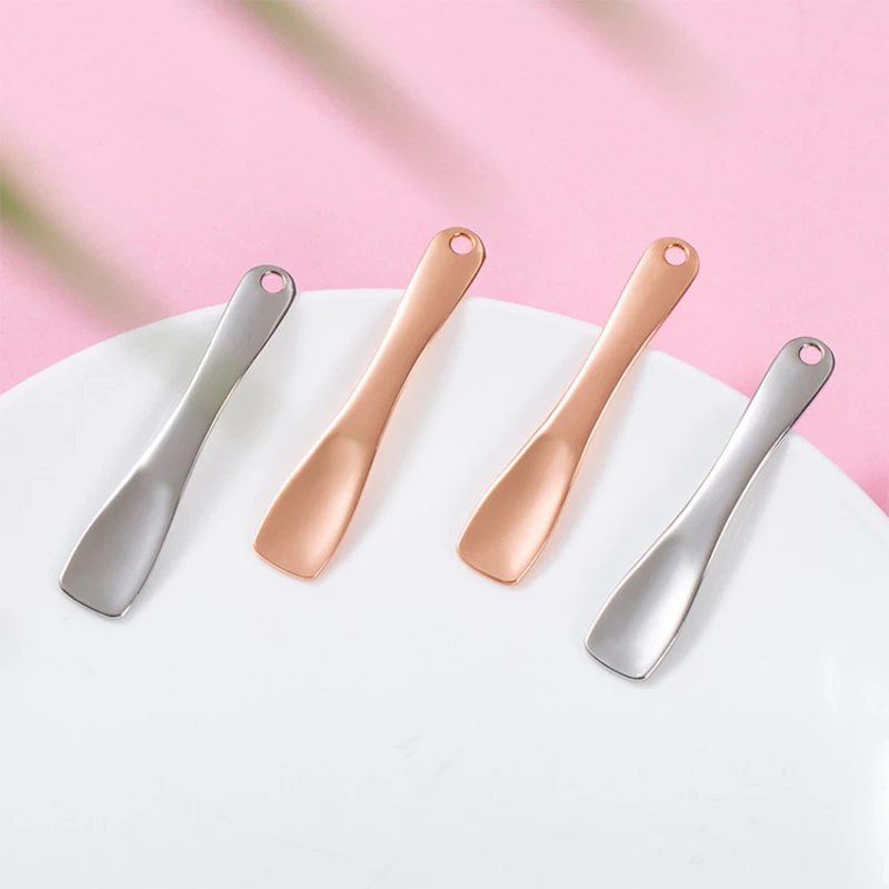 cosmetic spoon spatula