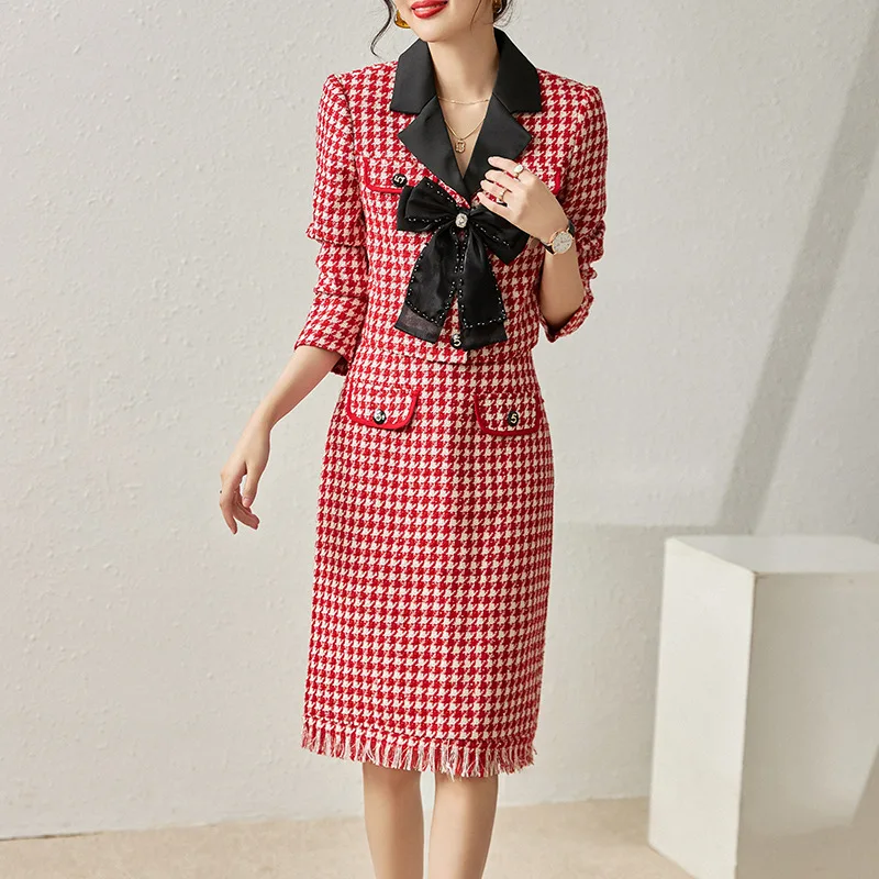 

French autumn/winter 2022 new fashion lady Hepburn wind thousand birds with bow tie suit jacket and hip skirt