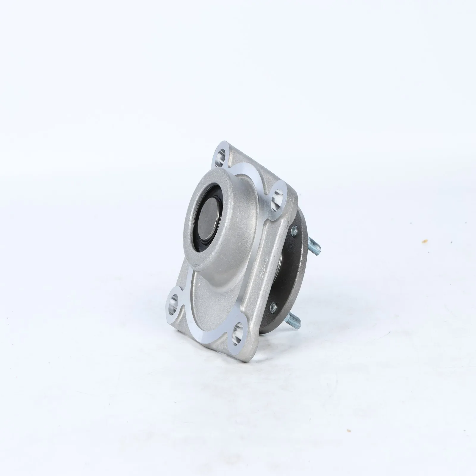 Lüfterhalterung MD364879 für Mitsubishi Montero Sport 2001–2006. Direkte Ersatzkomponente – Detail 1