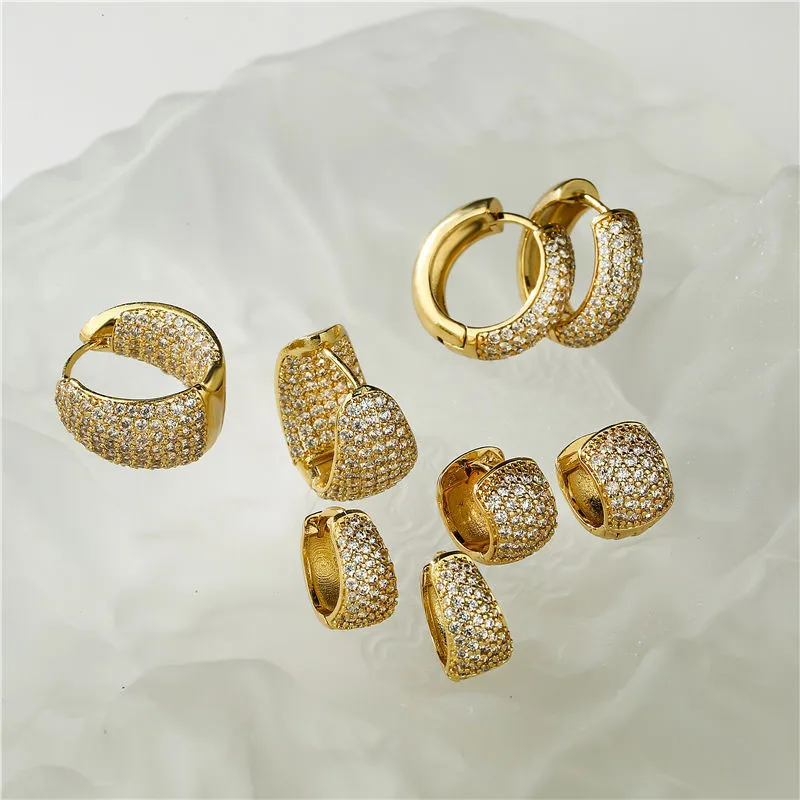 

New Women's Earrings Plated with 18k Gold Round Crystal Zircon Earrings Classic Fashion Jewelry Couple Gift