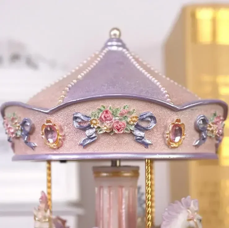 New Resin Carousel Music Box Decor LED Flash Lights Creative Birthday Valentine's Day Gifts for Girl Friend Kids Christmas Gifts