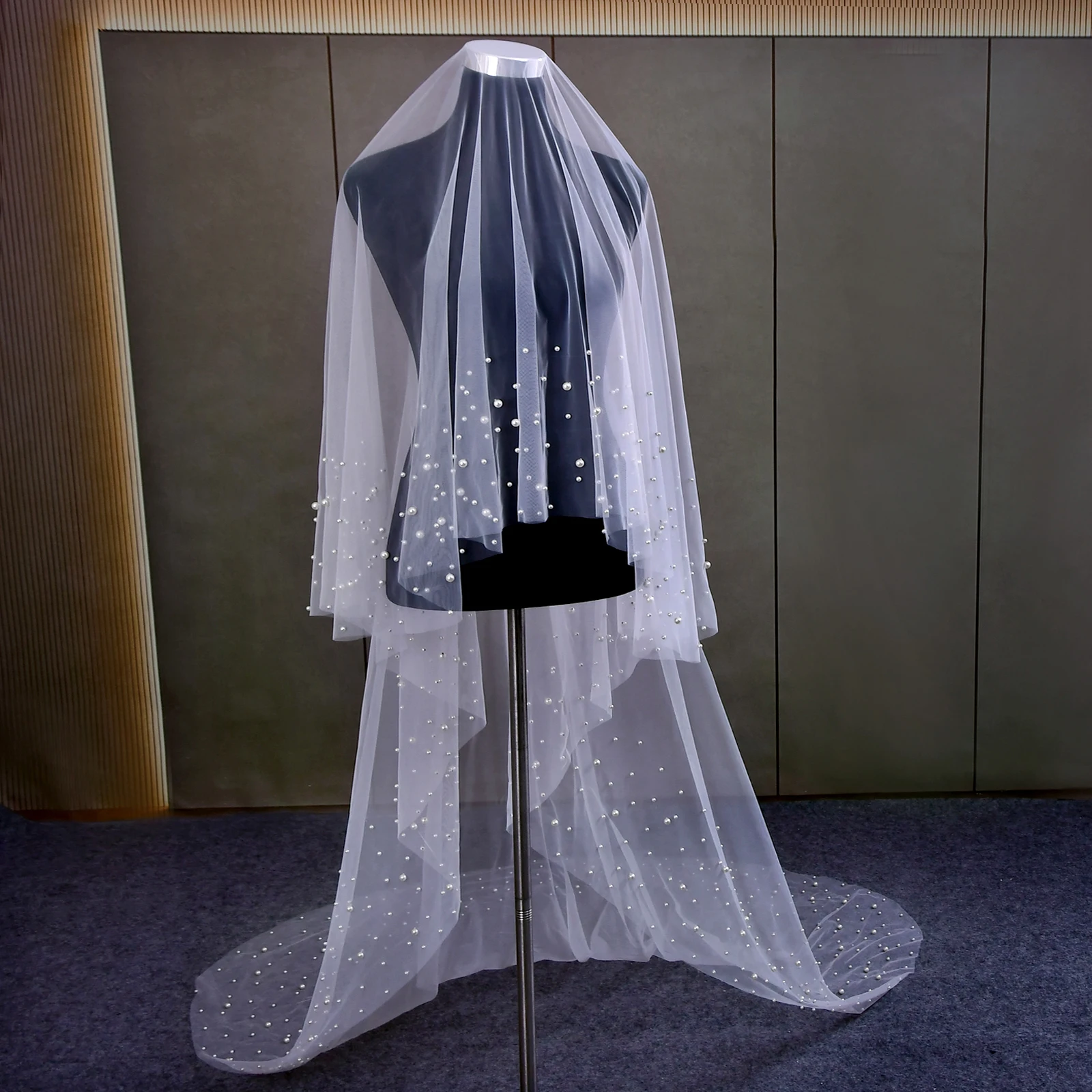 2 Tiers Wedding Veil Long Pearls Beaded Bridal Veil Blusher Cover Face Cathedral Soft Tulle Wedding Accessories