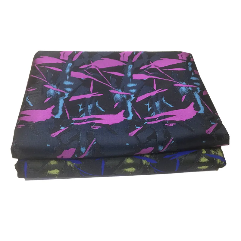 

Жаккардовая ткань в стиле ретро, окрашенная в пряжку Фирменная осенне-зимняя жесткая плотная ветровка для костюма «сделай сам», ткань для шитья одежды