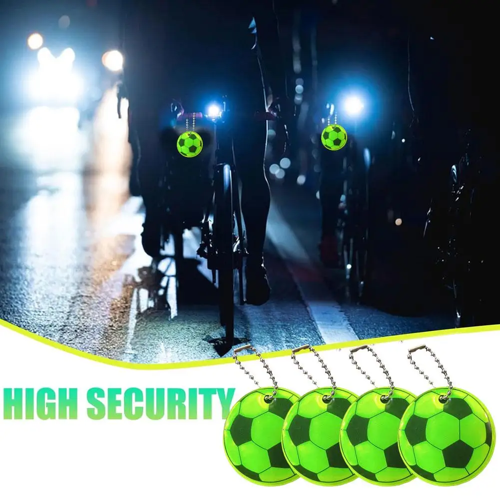 Football Party Toys 10PCS Football Reflective Keychain for Kids Night Safety Key Chain for Bags Backpack Pendant Reflector Things Traffic S Z9S0