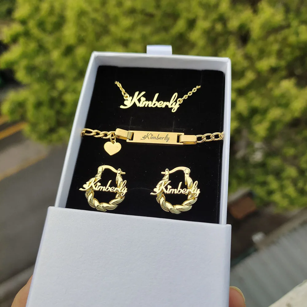 

DODOAI Custom Name Jewelry Sets Stainless Steel Letter Jewelry Nameplate Necklace/Bracelet/Earring with Twisted Hoop 3 Piece Set