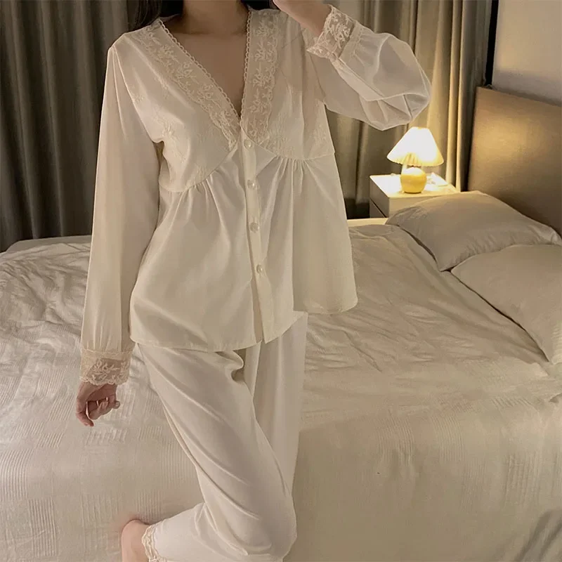 

Women Satin Pajamas Set Long Sleeve Soft Homewear Clothes Pijamas Button-Down Lace Silk Sleepwear Set Loungewear Women's Set