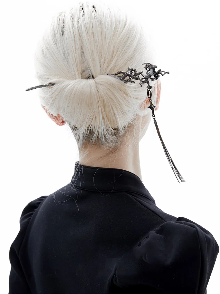 2024 New Dark Moon Bone Orchid Fringe Hairpin For Women Retro Style Copper Alloy Jewelry Party Gift