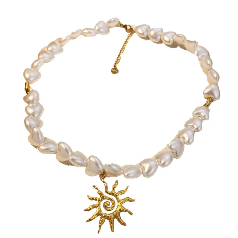 Elegant Thick Heart Pearl Neckalce Handmade Beading Lava Textured Twist Gold Color Sun Pendant Clavicle Choker Collar Jewelry