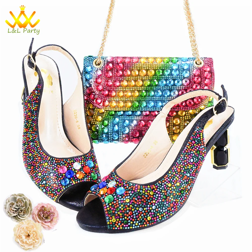 

2024 New Arrivals Mature Style Italian Women Shoes Matching Hang Bag with Shinning Crystal High Quality in Rainbow Color