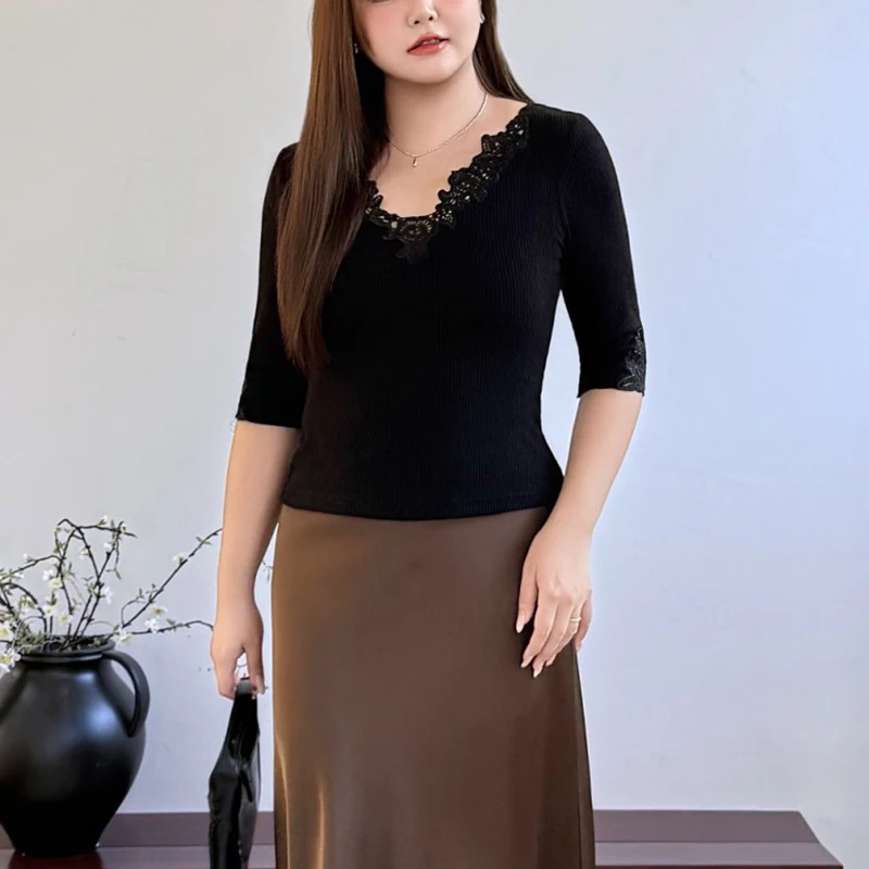 Fashion Plus Size Women's T-Shirt Premium Rose Embroidered Lace V-Neck Half Sleeved Knitted Top French Hot Girl Luxury Tees 9330