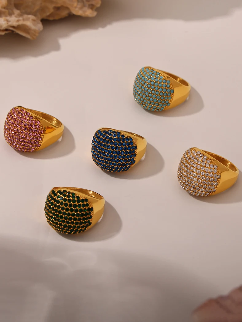 Anelli in acciaio inossidabile con zirconi lucidi per le donne Anello indice con dito rotondo impermeabile di tendenza placcato in oro Regalo di gioielli di lusso - immagine 5