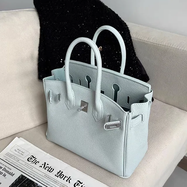 Trendy Solid Color Crossbody Messenger Bag with Minimalist Design for Commuter Use Large Capacity 4