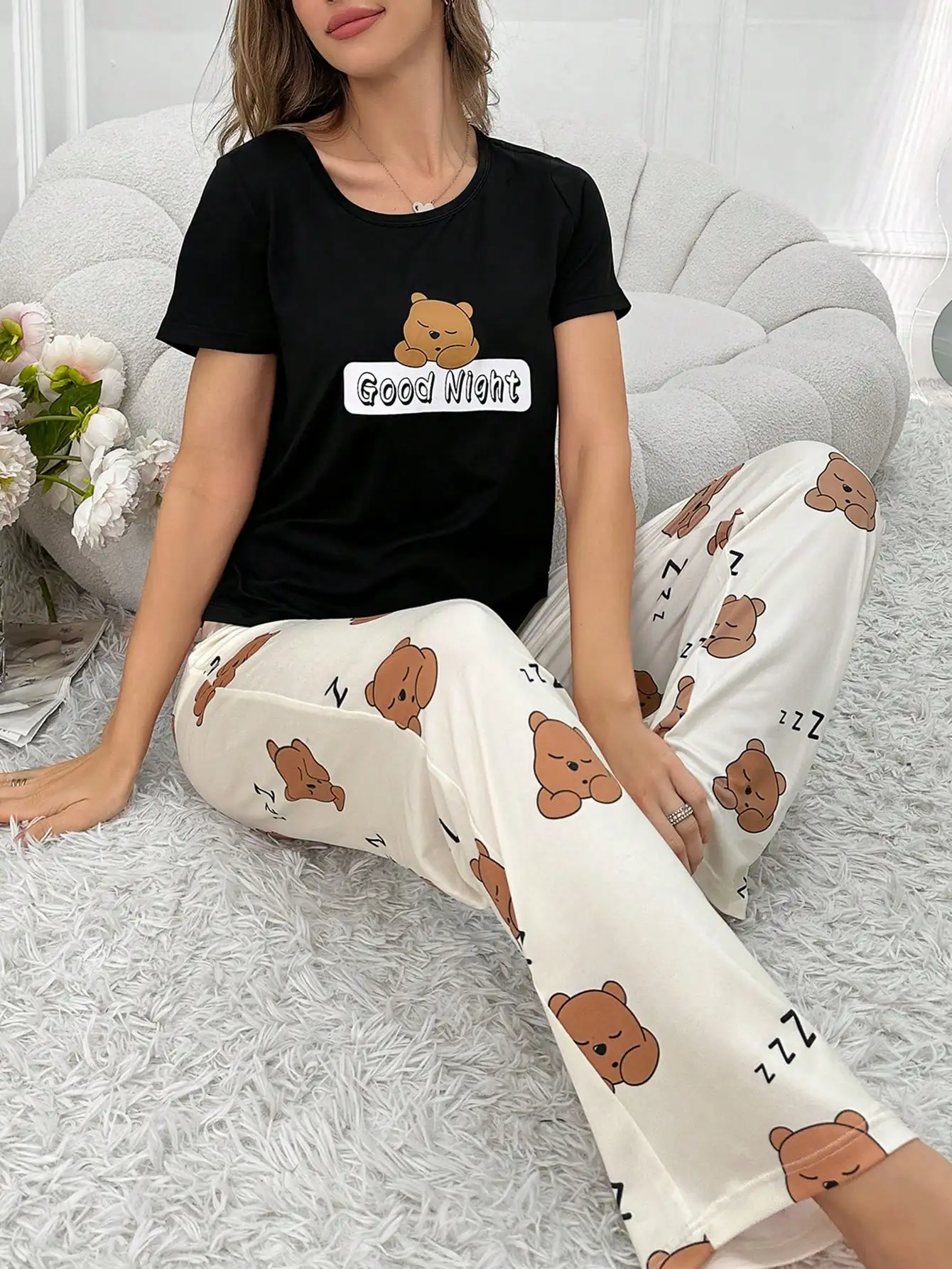 2-Piece Set of Women's Four-Season Pajamas, Casual and Cute Cartoon 5