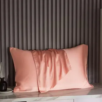 Silk Pillowcase 1