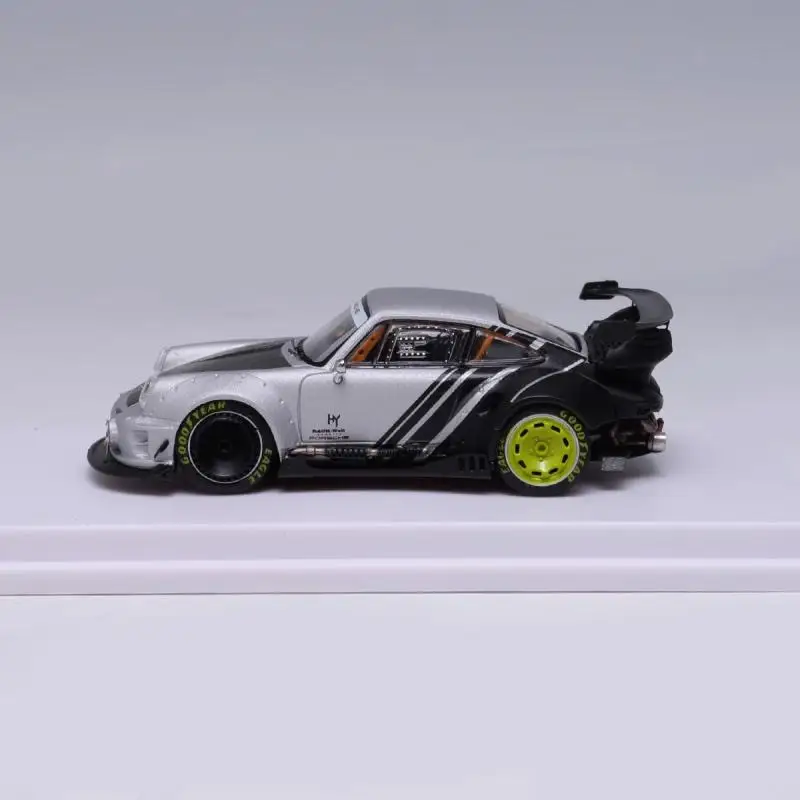 DCM 1/64 RWB 964 エクストリーム・モディファイド・グレー 新品 DCM 1/64 ポルシェ Porsche RWB 964 Matte grey and Carbon