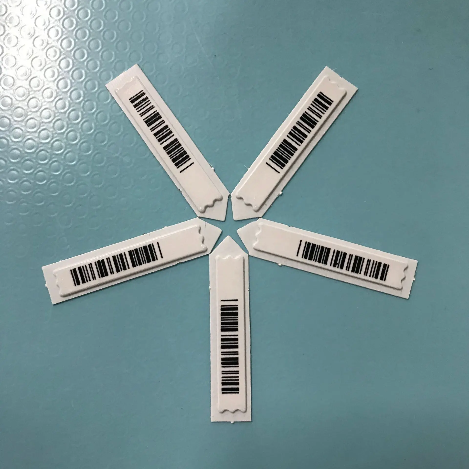 

1000Pcs EAS Plug-In Arrow Anti-Theft Label AM58Khz Box Anti-Theft Sticker Box Goods Anti-Theft Magnetic Strip