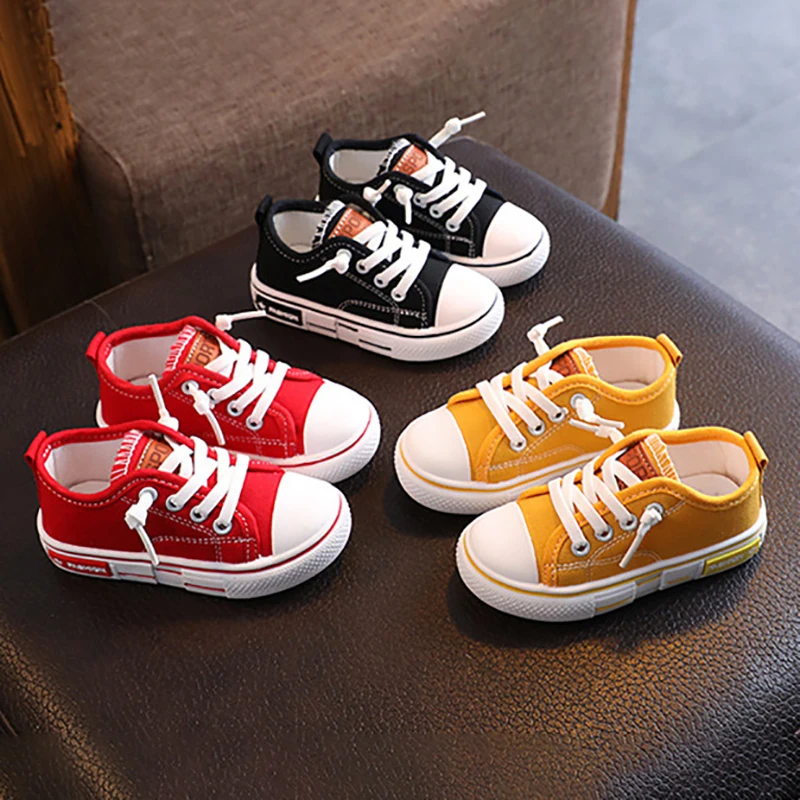 2023 Spring New Kids Canvas Shoes Solid Red Light School Casual