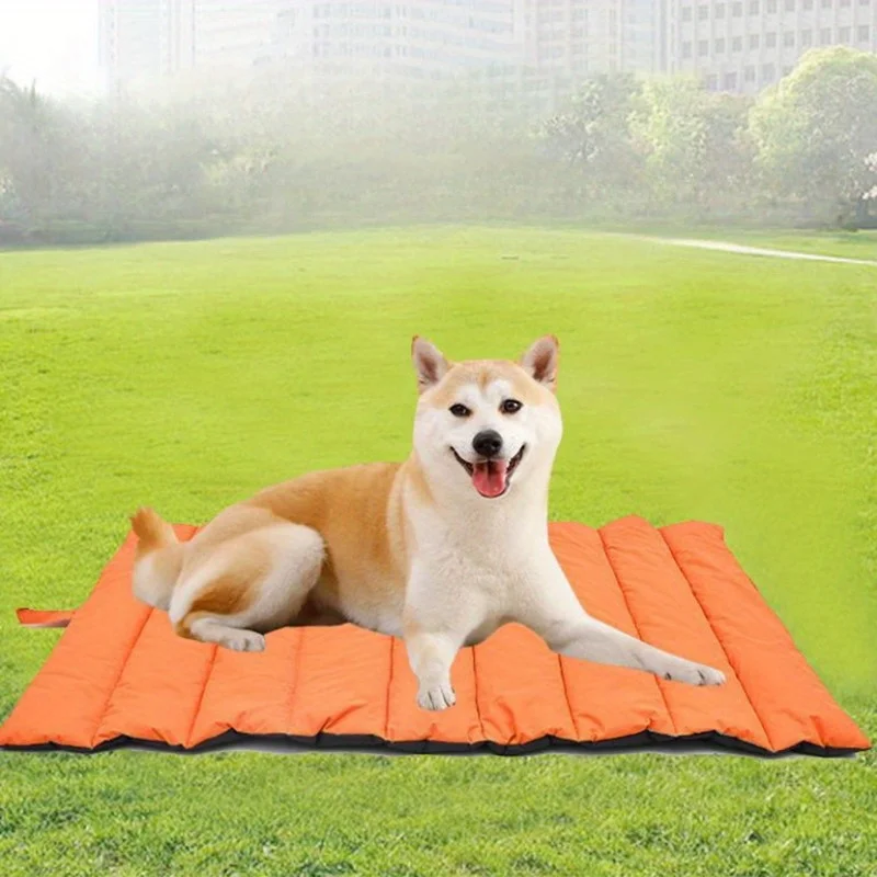Waterproof Moisture-Proof Portable Foldable Oxford Fabric Pet Mat for Camping Dogs and Cat -Durable Anti-Slip Indoor Outdoor Use