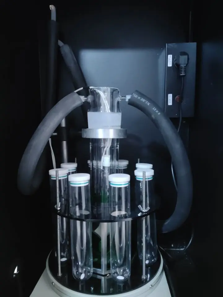 Рисунок 5 - УФ-лампа для фотохимического фотокатализационного