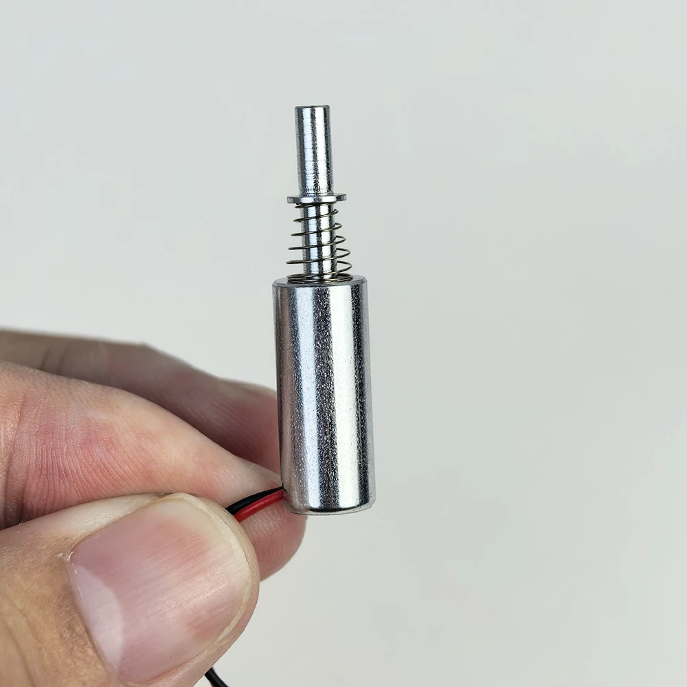 DC 3V/6V/9V/12V/24V ตัวกระตุ้นเชิงเส้นแบบกระบอกขนาดเล็ก 8 มม. ตัวกระตุ้นแม่เหล็กไฟฟ้าแบบท่อขนาดจิ๋ว สำหรับงาน DIY ล็อคอิเล็กทรอนิกส์ 1