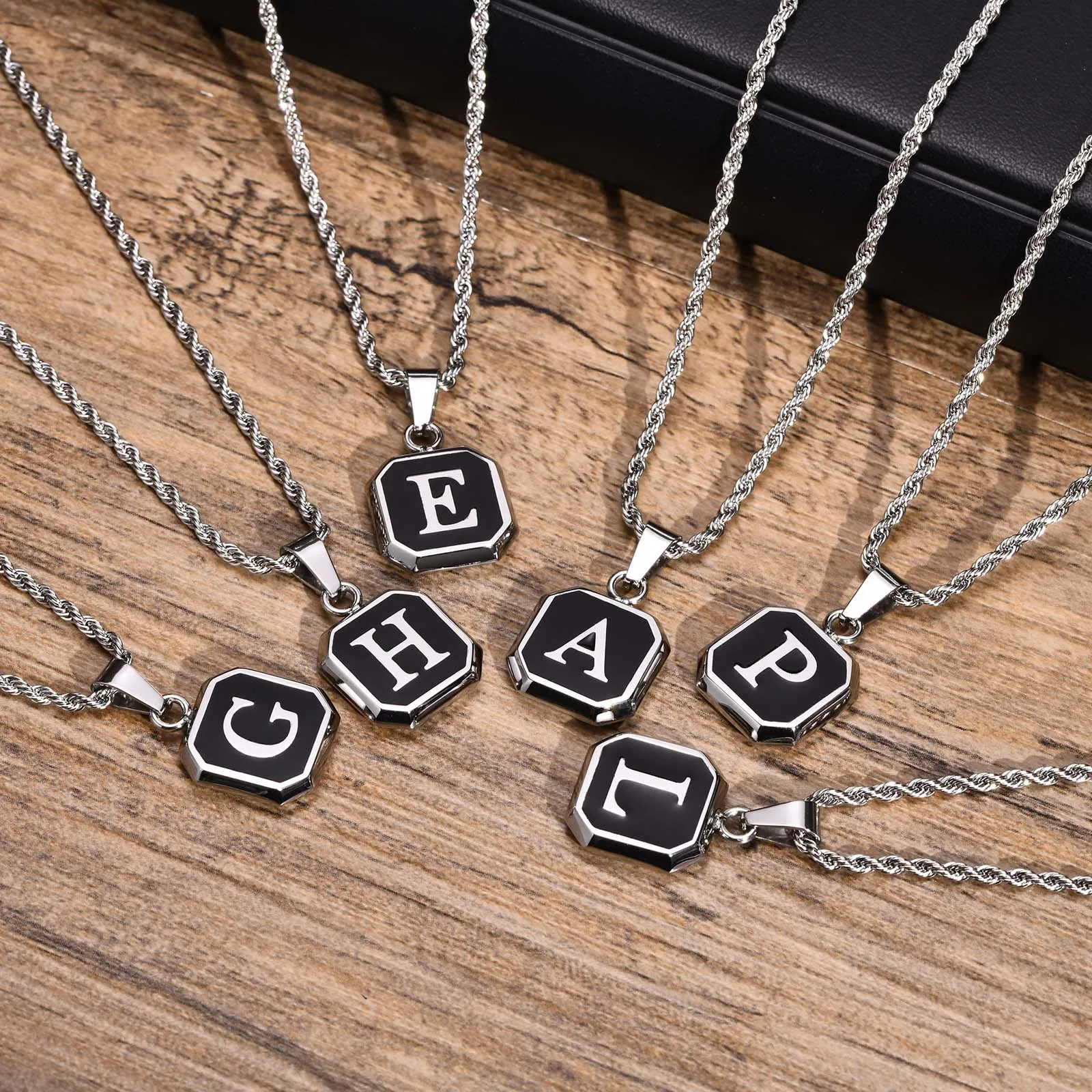 Collier Chaîne Argenté 50cm – Pendentif Lettre H En Acier Inox, Hypoallergénique, Breloque
