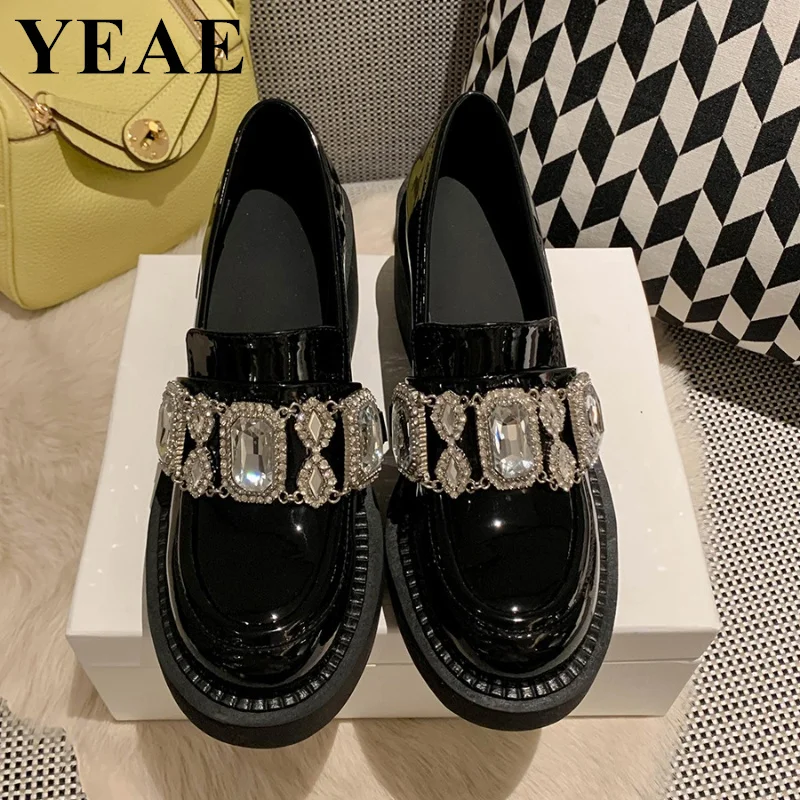 

Luxury Rhinestone Round Toe Shoes Female Thick-soled Casual Loafers Patent Leather Fashion Chunky High Heels Pumps Shoes Girls