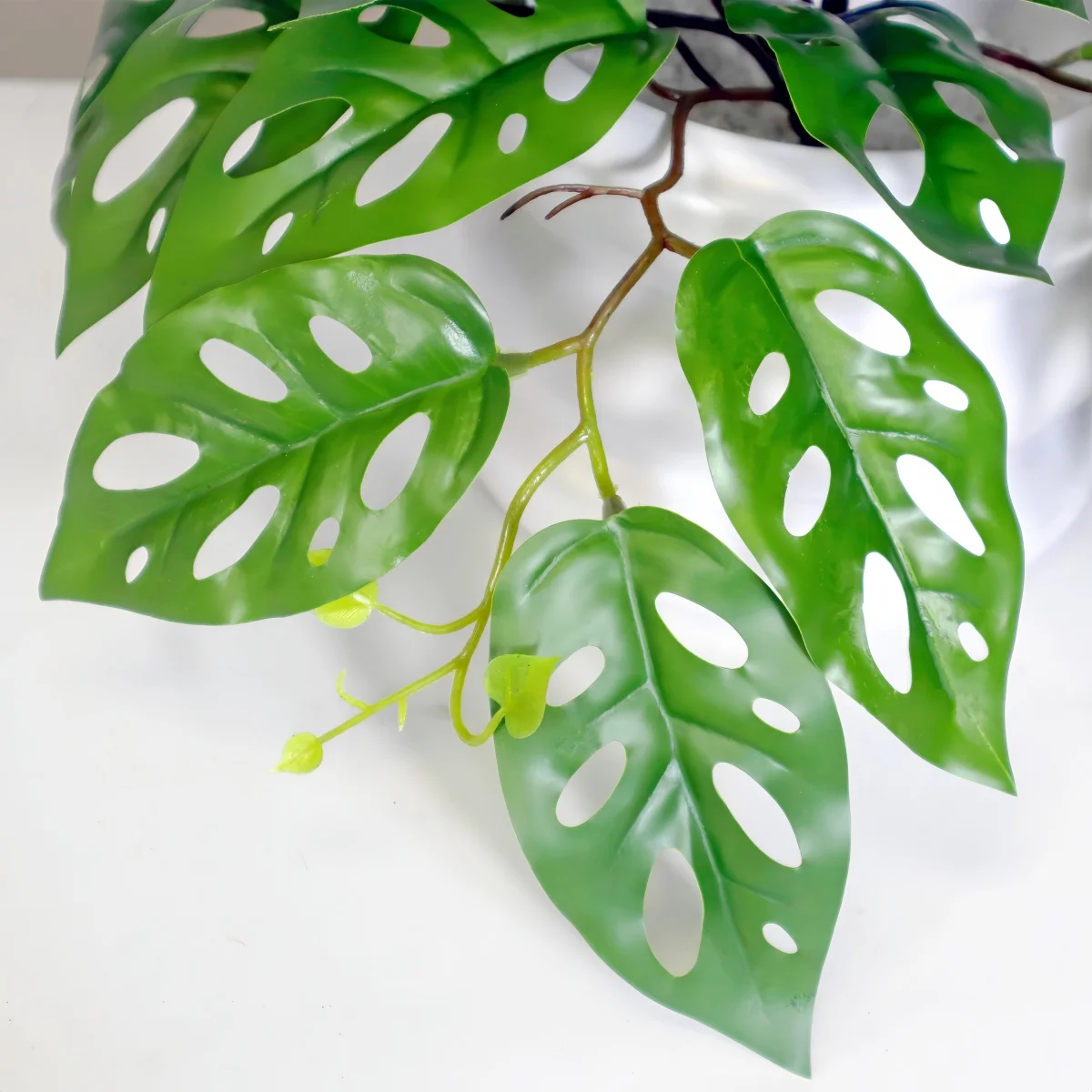 35 cm künstliche Pflanzen Mini Monstera grüne gefälschte Blätter simulierte Palmblätter Landschaftsbau Park Hotel Home Dekoration Zubehör – Detail 9