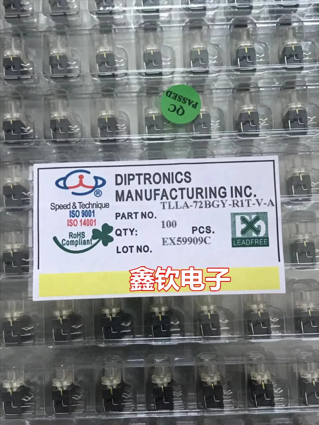 

.. 10pcs/lot Original Yuanda TLLA-72BGY-R1T-V-A Light switch yellow