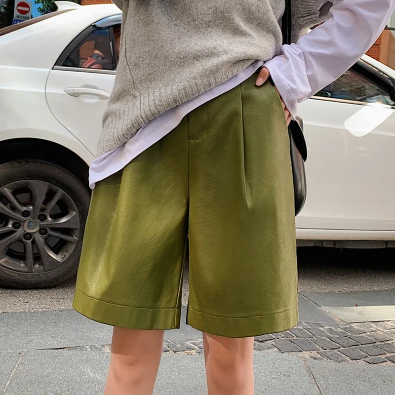 Women's Autumn Winter New Loose Five Points Leather Trousers 2024 Button Fashion PU Leather Shorts Female Solid oversized Shorts
