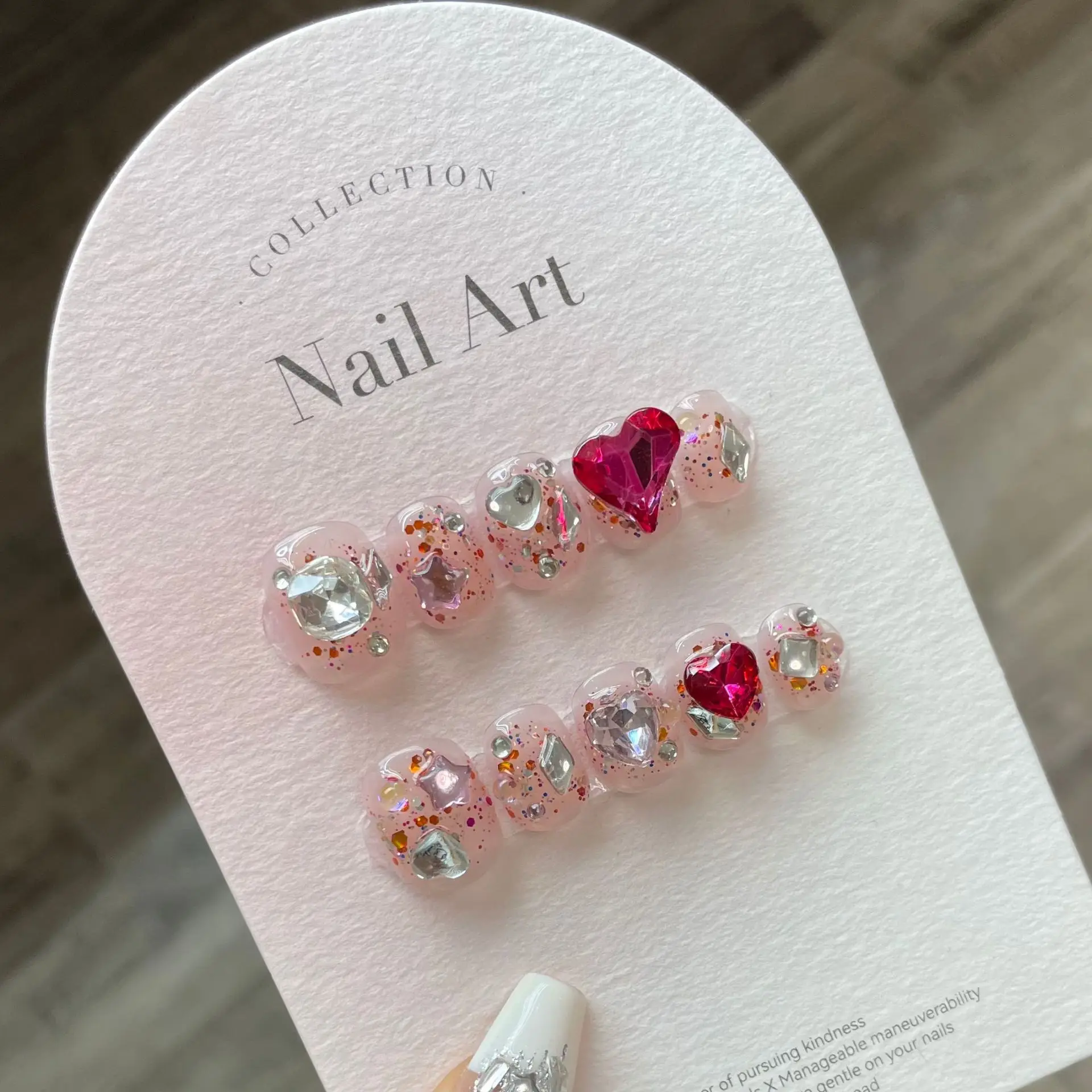 

Heart Shaped Ruby Handmade Press on Nails Shiny Glitter Fake Nails Wearable Artificial Handworked False Nails With Rhinestone