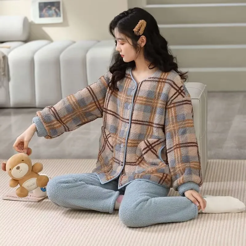 Women Coral Velvet Pajamas Autumn Winter Loungewear Velvet Padded Loose Sleepwear Plus Size Thicken Homewear Female Flannel Suit