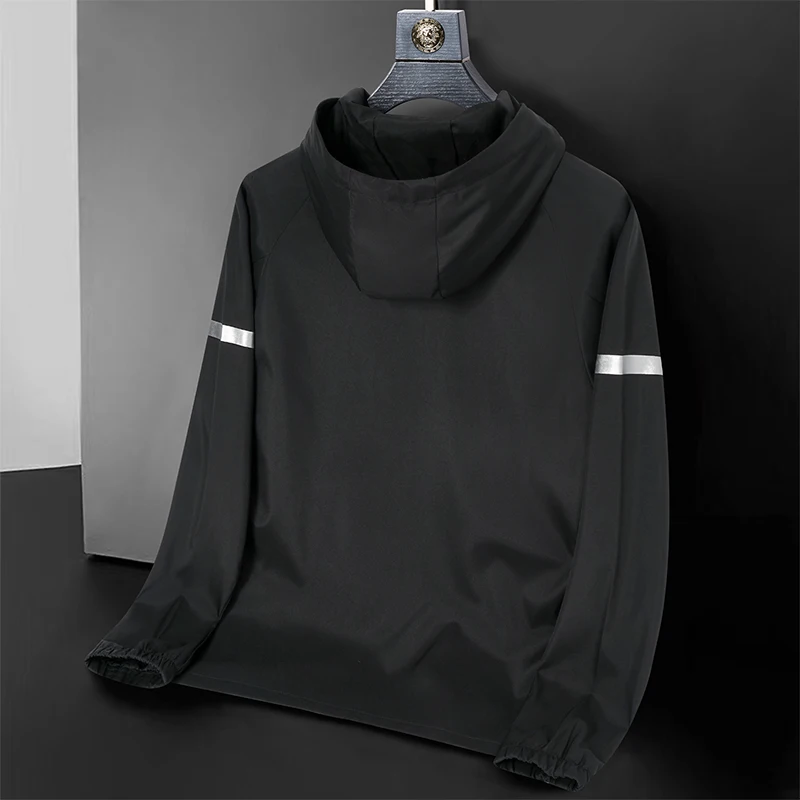 Men's Spring Windproof Coat Mountaineering Waterproof Outdoor Sports Reflective Strip Trip  Hooded Menswear Male Fashion  Jacket