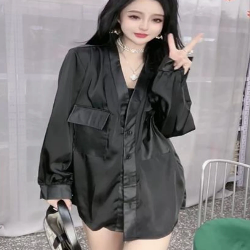 Luxury Design Long Sleeve Black Shirts Women Korean Fashion Button Blouse V-neck Pocket Jacket Women's Clothing