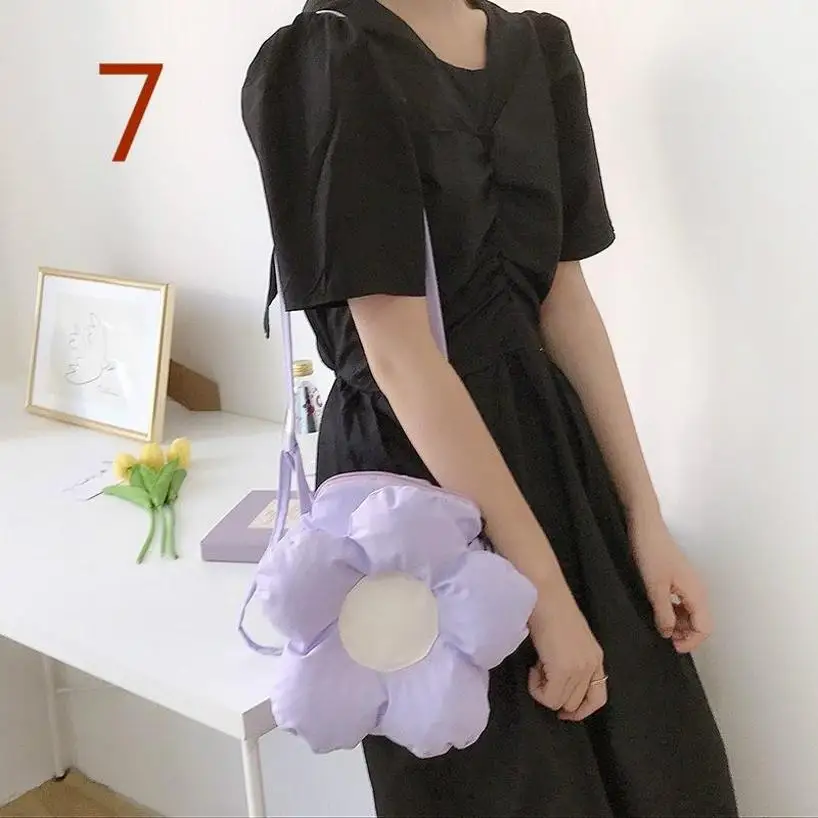 1 Pcs Cute Small Flower Bag Women's Bag Messenger Bag Simple Casual Style The Single Shoulder Bag