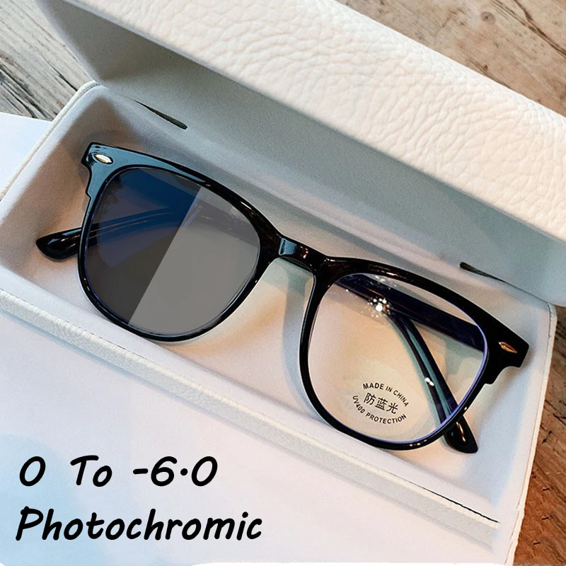 Classical Photochromic Myopia Glasses Vintage Oval Blue Light Blocking