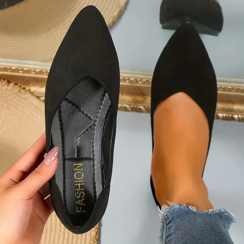 Pointed Slip on Flats Shoes Women New Fashion Solid Color Knitted Casual Loafers Women Breathable Ballet Shallow Shoes for Women 3