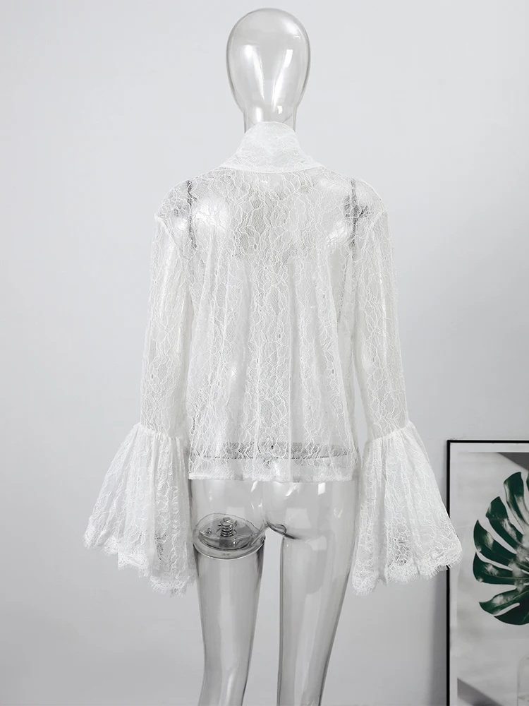 Transparente Spitze Flare Sleeve Shirts Frauen Sexy Aushöhlen Lange Ärmel Spitze-Up Durchsichtig Solide Tops Charming Damen partywear – Detail 6