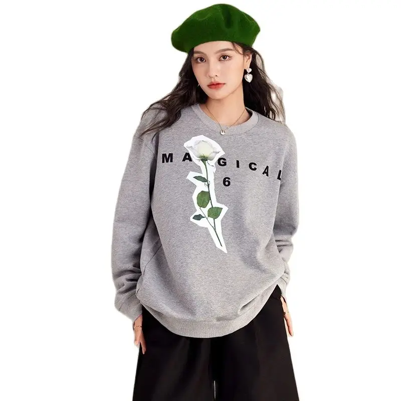 

Женская трикотажная толстовка с капюшоном и надписью цветы