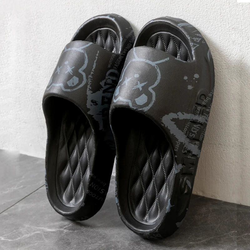 Fashion Summer Cartoon Bear Men Home Shoes Gent Non-slip Soft Indoor Slides Lithe Cosy Sandals Couple Slippers Women Flip Flops flip flops cushioned slippers eva slippers summer slippers house shoes summer sandals