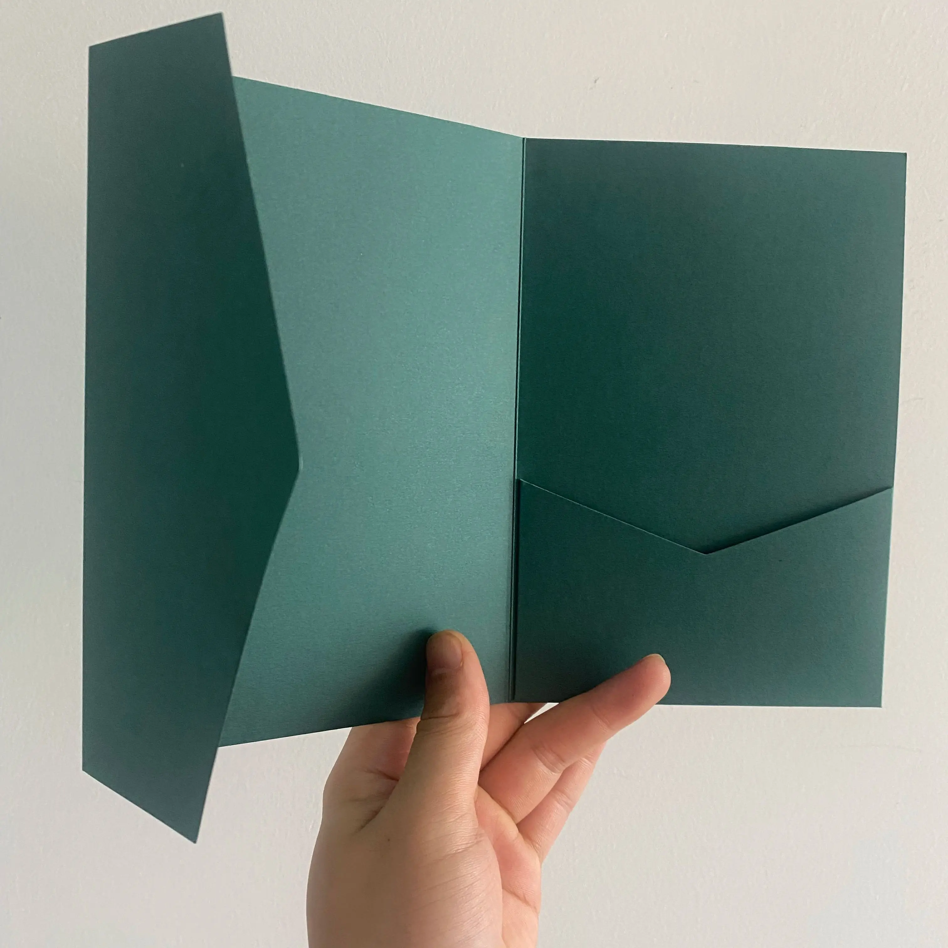 Wedding Invitations Tri-fold Pocket Wedding Invitation Cover Light Green Engagement XV Baptism Simple Invitations Envelope 20pcs